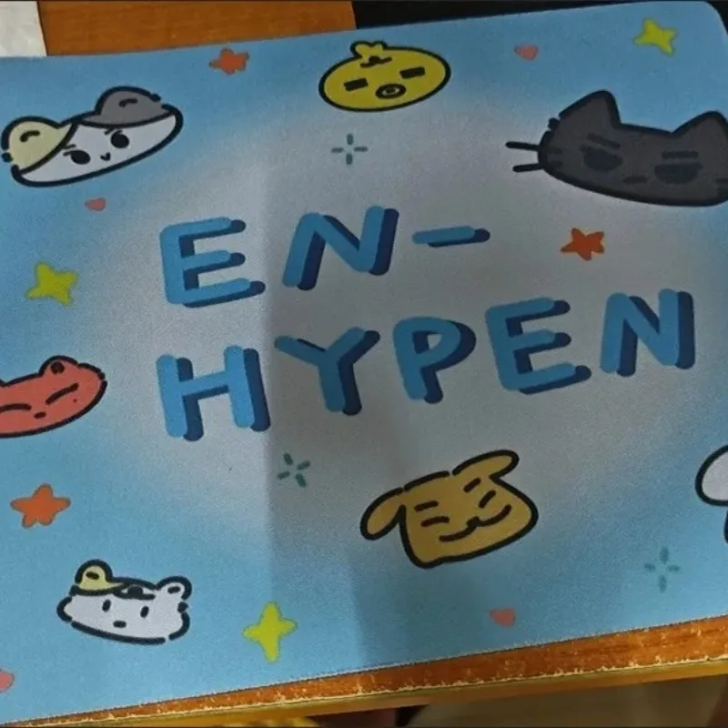 ENHYPENS Graffiti Cartoon Merc - Gaming Keyboard And Mouse avis et prix