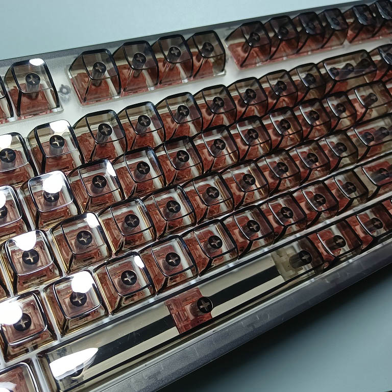 132 Keys Crystal Transparent K - Keyboard Gaming Black avis et prix